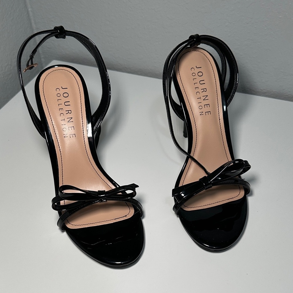 Journee Collection Black Strappy Heels